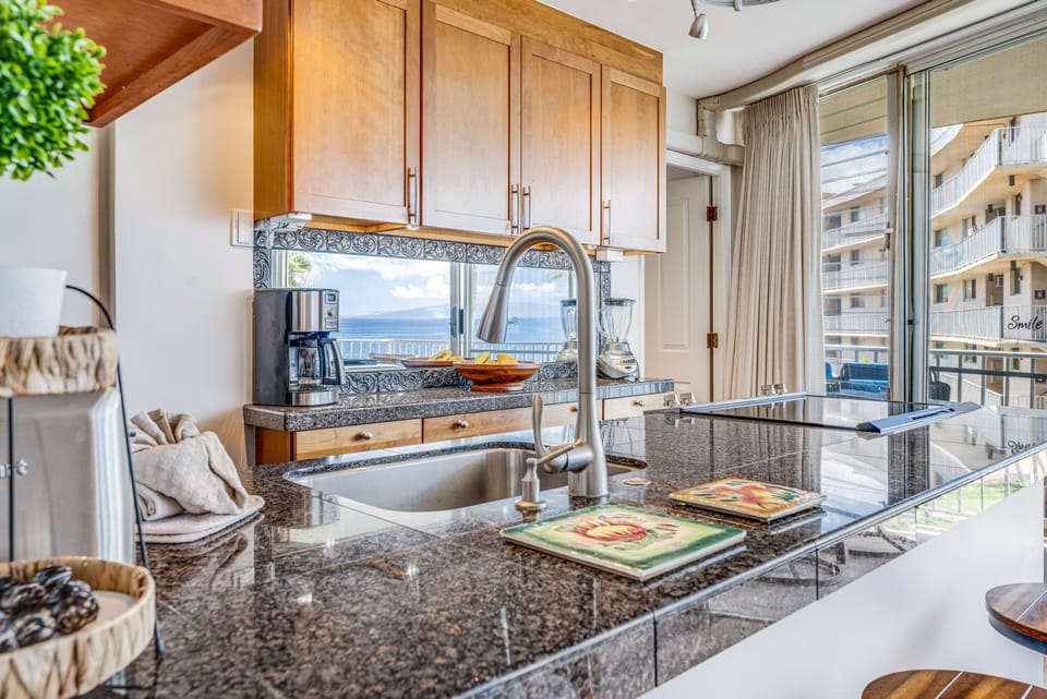 Condo, 2 Bedrooms | Interior