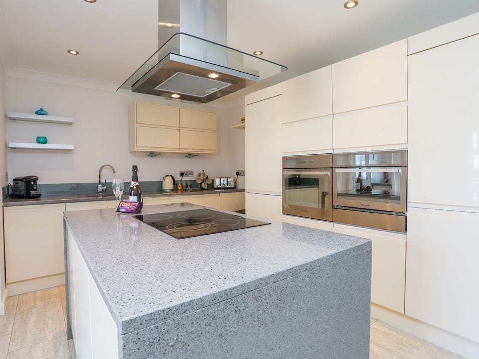 Fridge, dishwasher, electric kettle, toaster