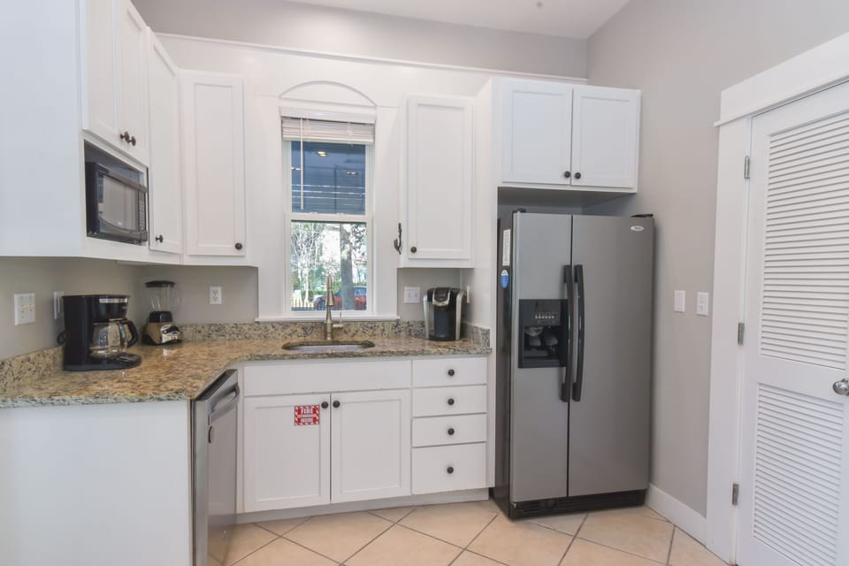 Griffins Getaway- Fully Equipped Kitchen