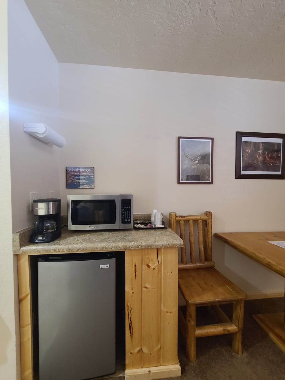 Room, 1 King Bed with Sofa bed | Private kitchenette | Coffee/tea maker