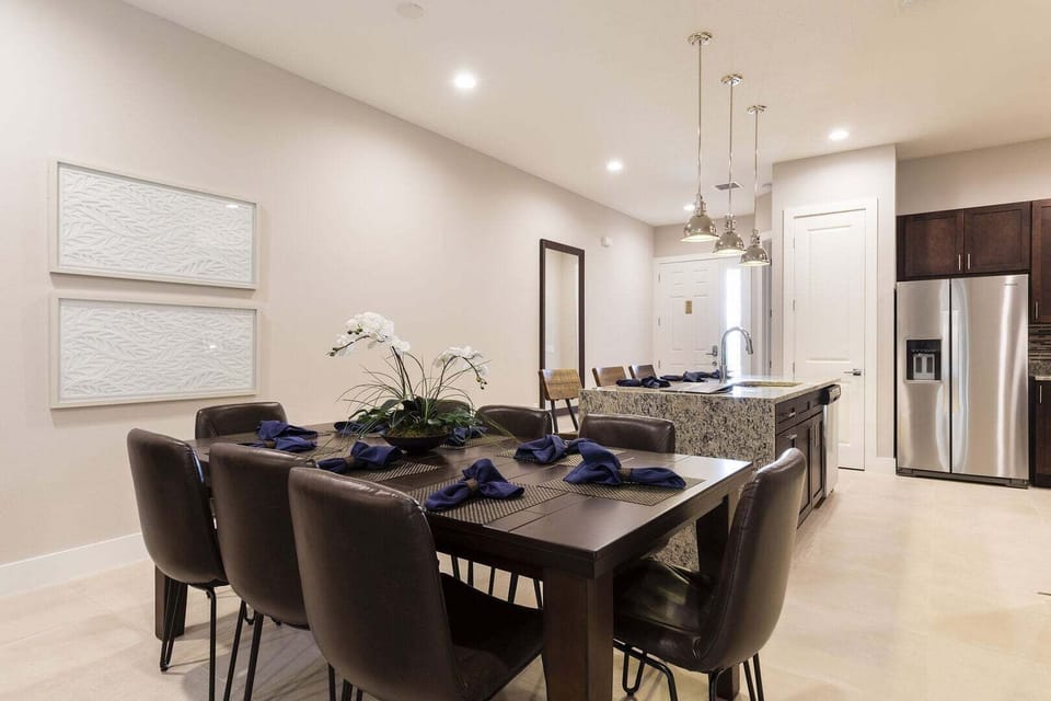 Spacious & Comfortable areas to enjoy with family!