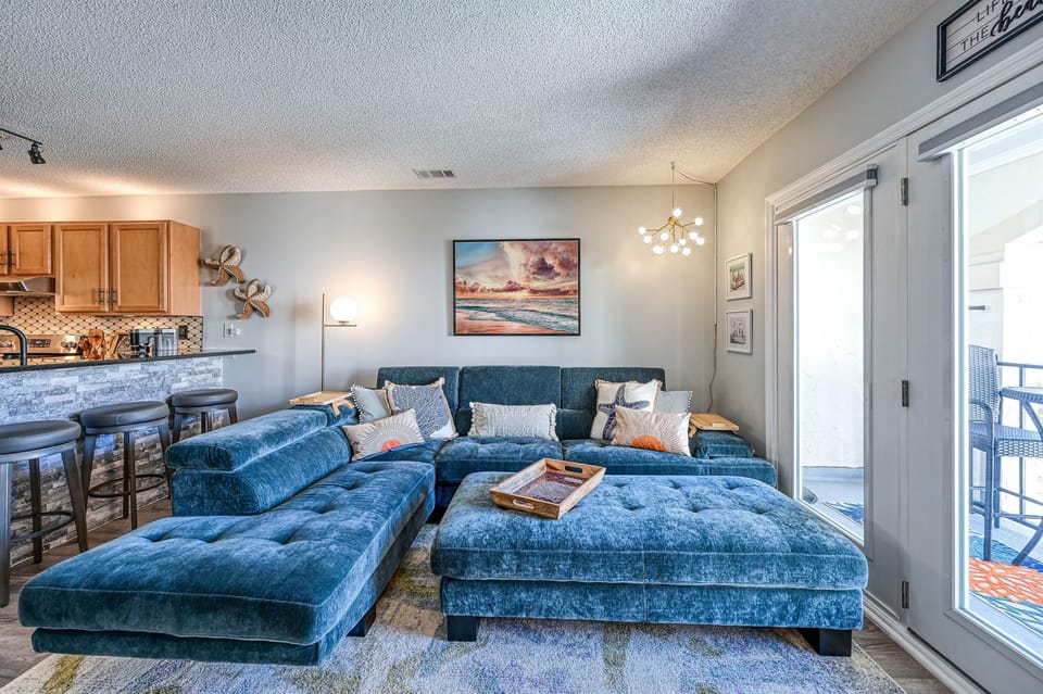 Plenty of space for whole family to relax!