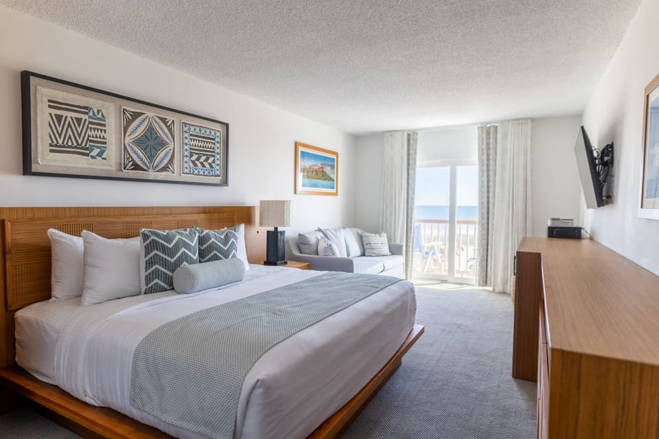 Basic Studio | Premium bedding, in-room safe, individually furnished