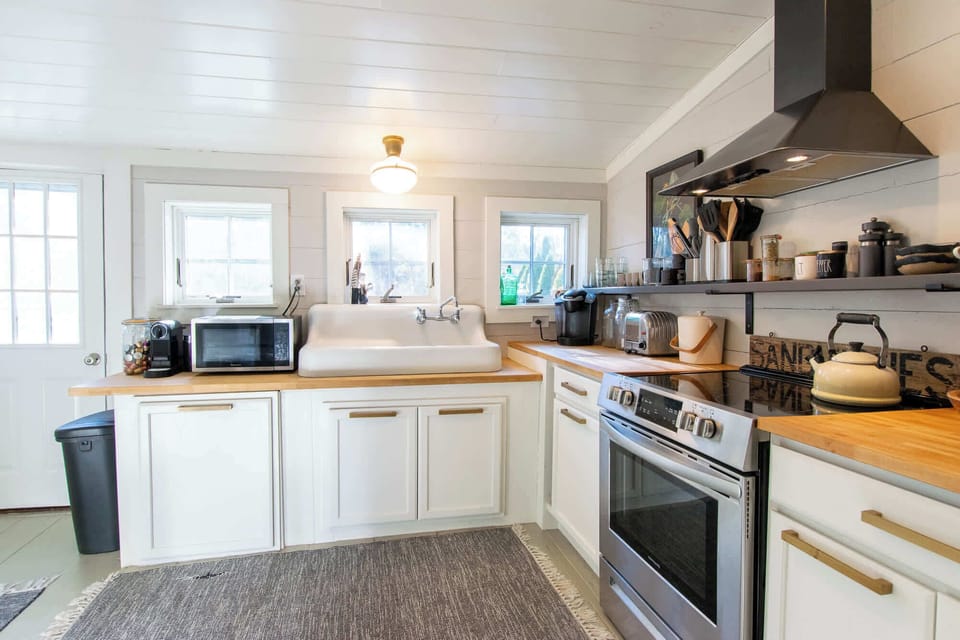 Guest House Kitchen