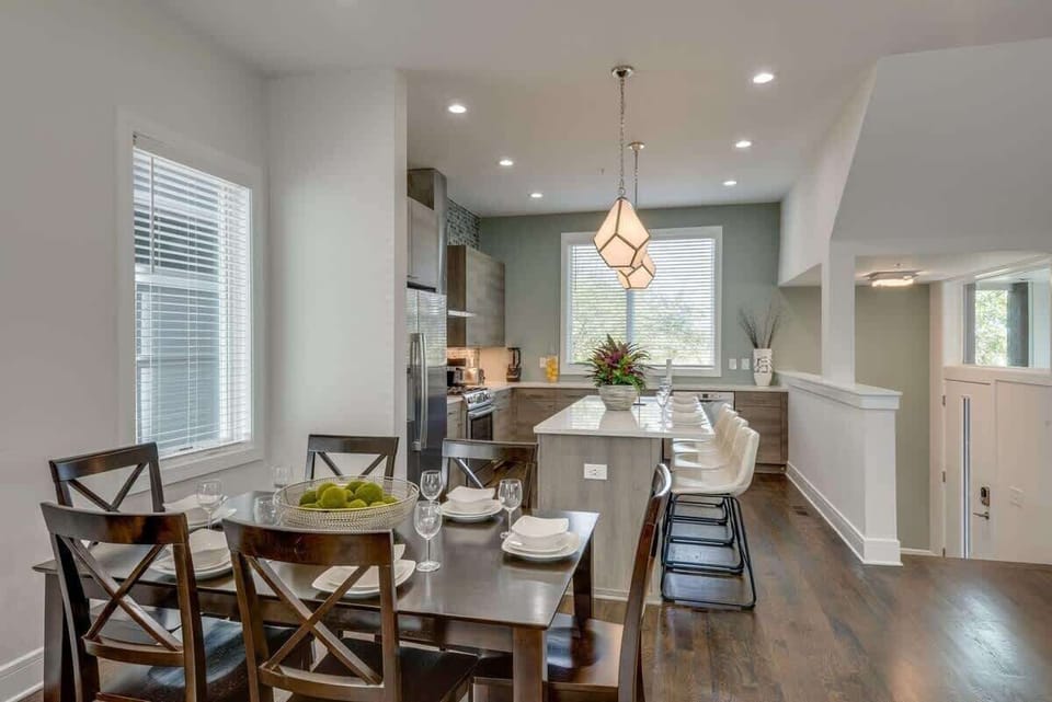 Dinner for 10? No problem. Our dining area is built for large groups to enjoy a meal together.