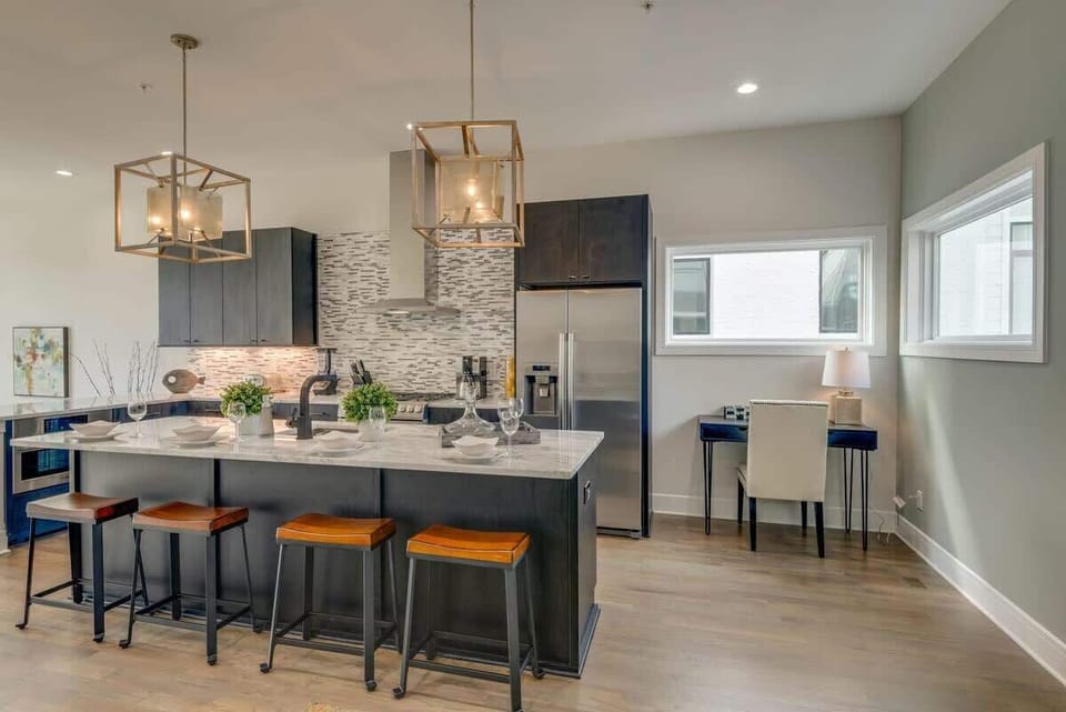 Large kitchen island! Plenty of prep space and island seating for four!