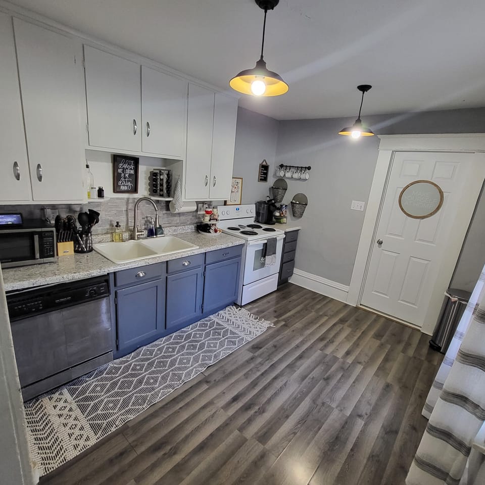 Kitchen - fully stocked