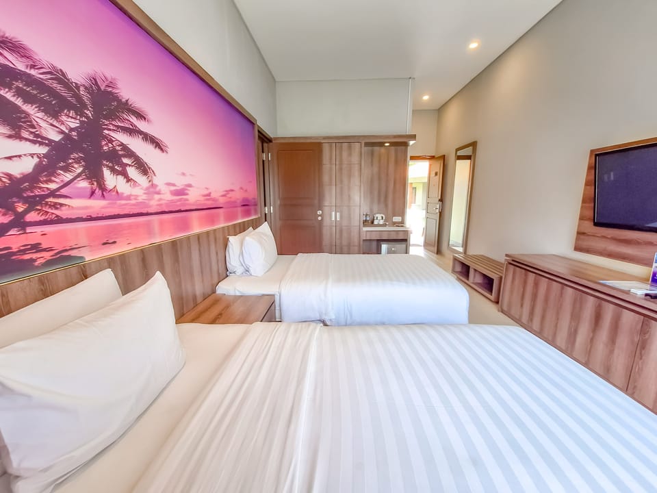 Suite | Free WiFi, bed sheets
