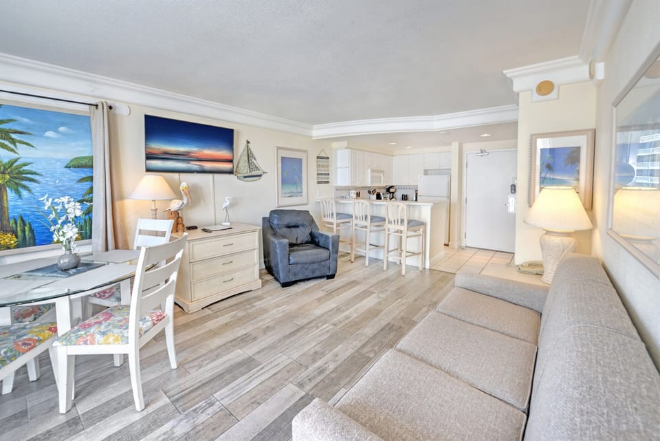 Daytona Beach Resort - 1 Bedroom Oceanview