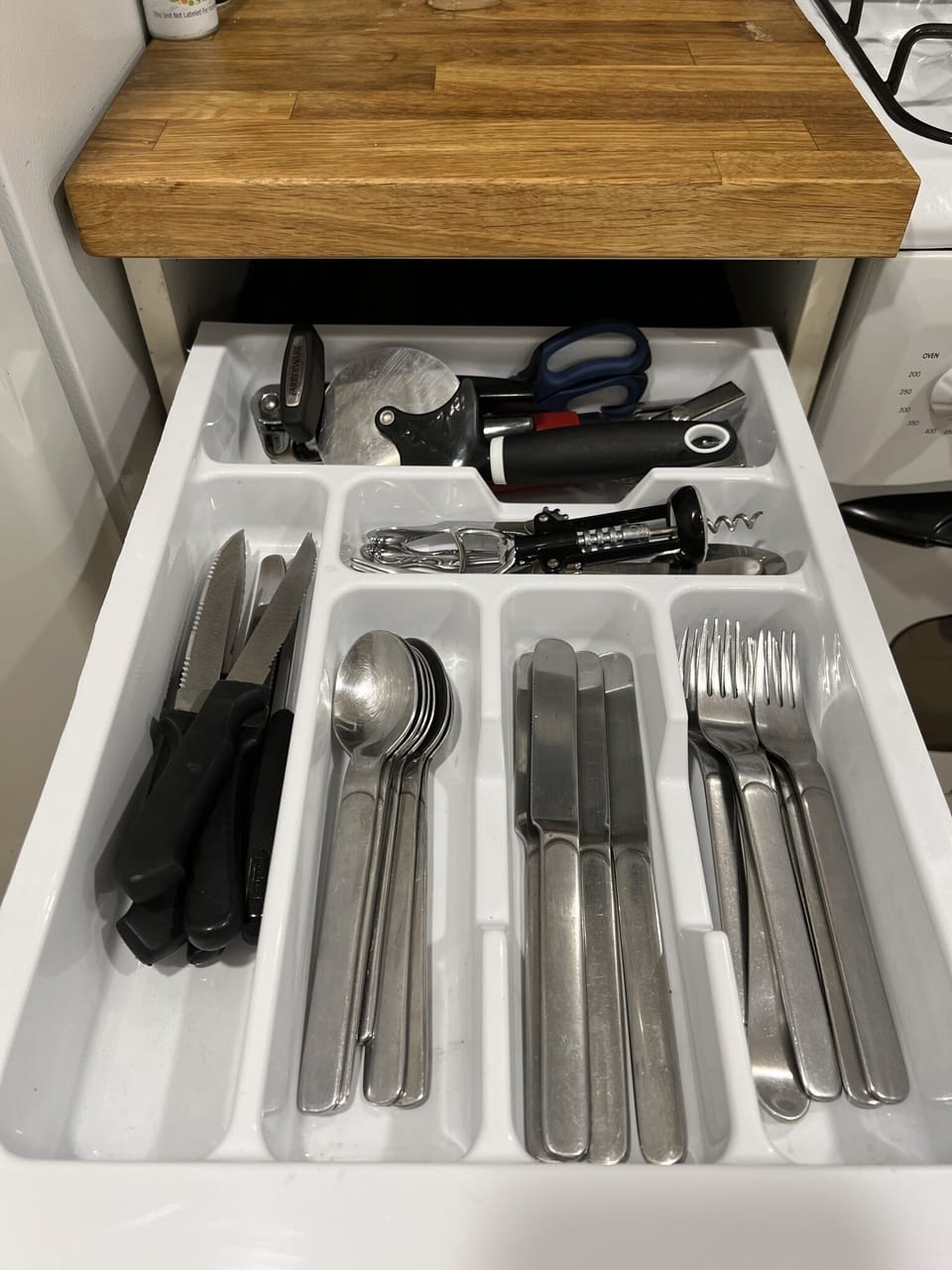 Fully stocked itchen