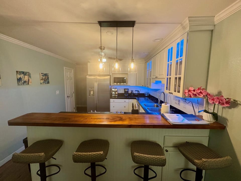 Condo, 2 Bedrooms | Private kitchen | Coffee/tea maker, fridge, oven, toaster