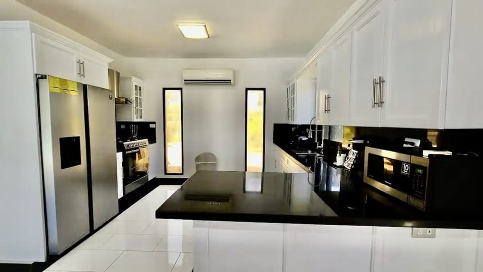 ✨CASA COCO-ELROY✨Oceanview, Premium 4 Bedroom @ Casa Linda