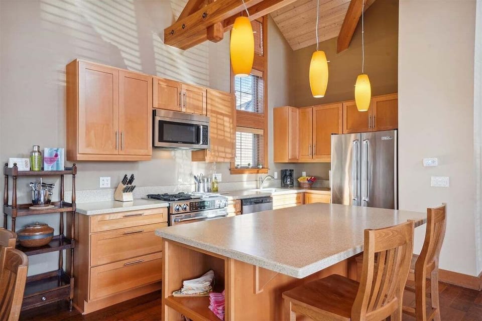 Kitchen at The Lodges D2