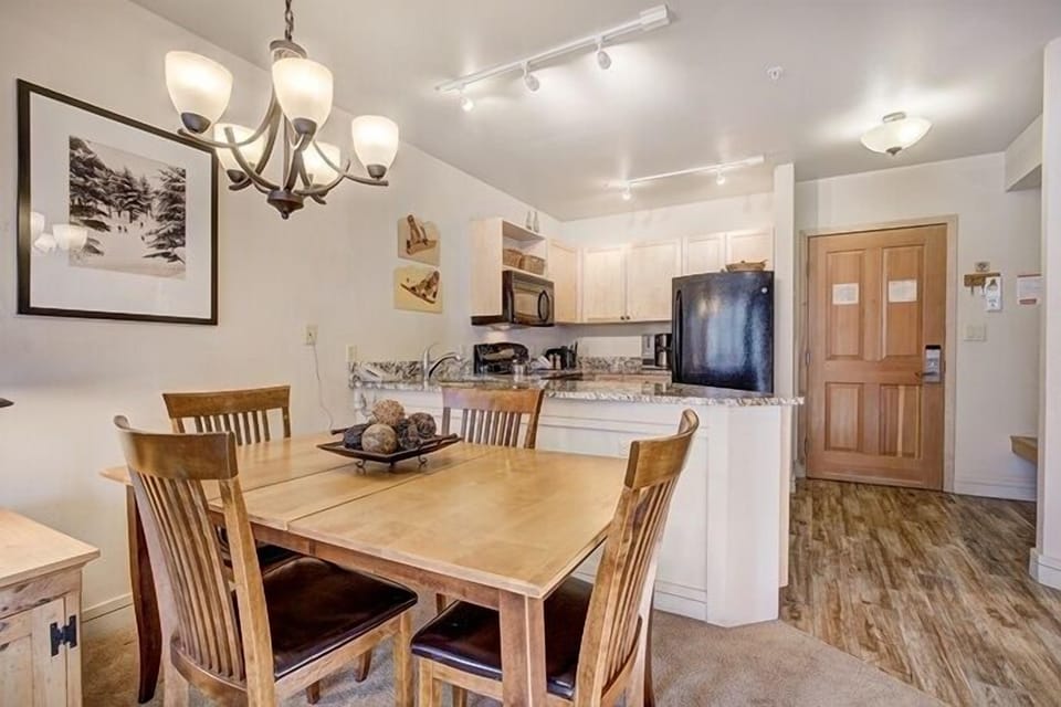Dining Room, Dining Table, Table, Indoors, Furniture