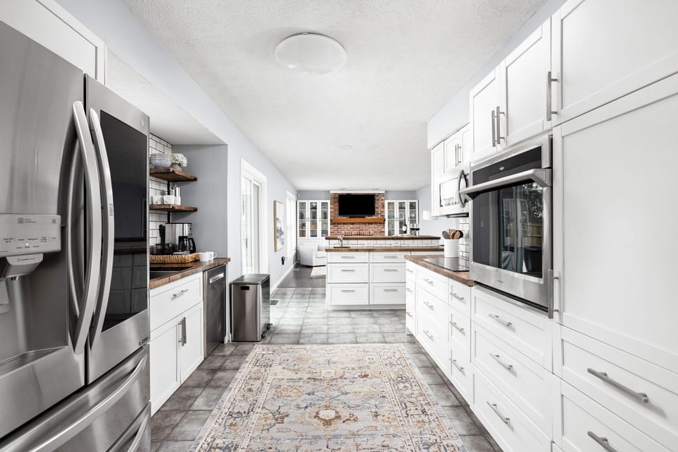 Filtered water and ice available from the fridge.