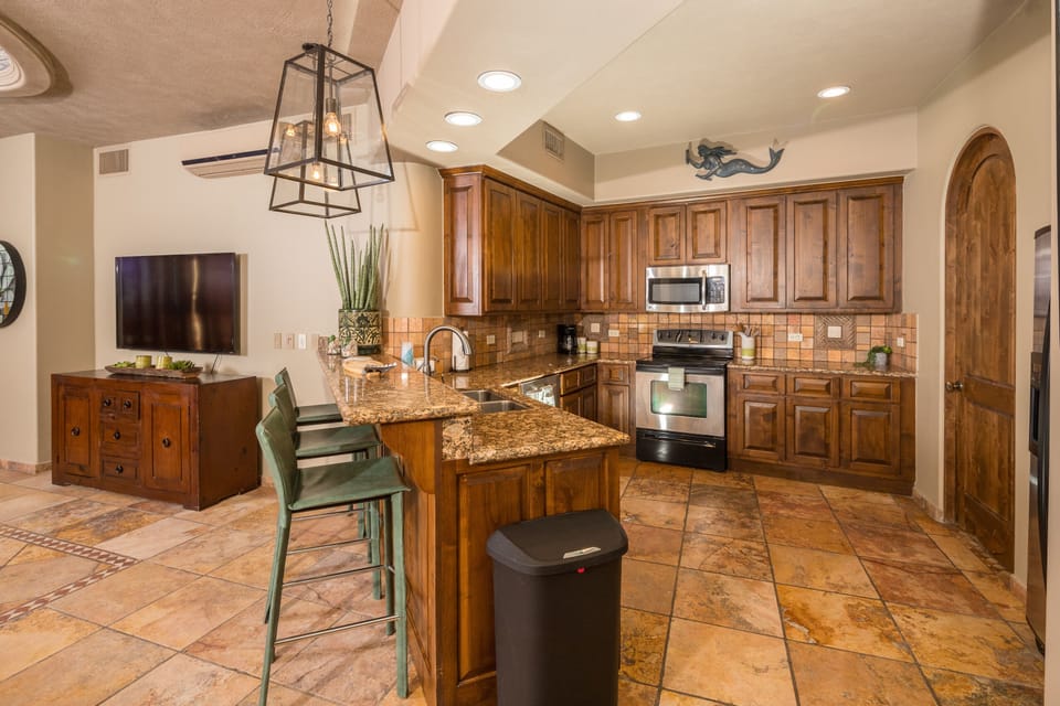 Kitchen (1)