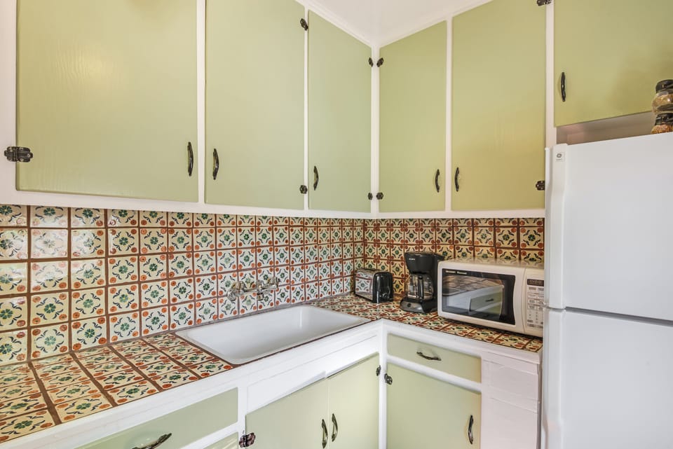 511 Douglas Unit A (Paloma) (10)