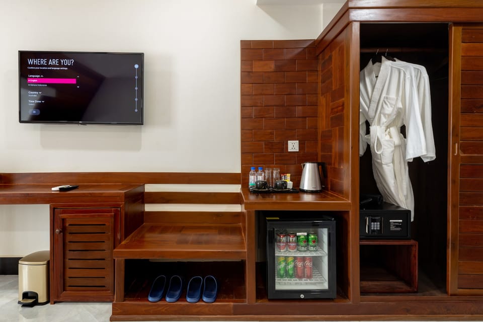 Shower, rainfall showerhead, designer toiletries, hair dryer