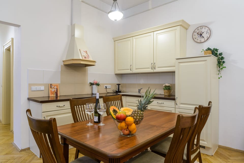 Classic Apartment | Private kitchen | Fridge, microwave, oven, stovetop