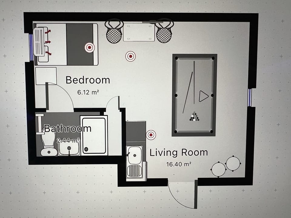 Cabin (WEE SNUG) | Laptop workspace, bed sheets