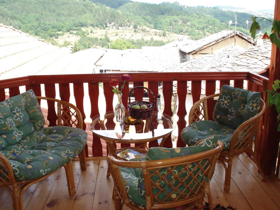 Traditional Villa | 6 bedrooms, free WiFi