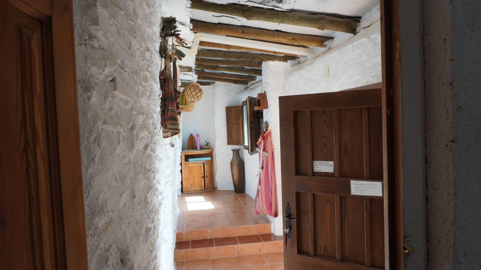 Entrance hallway of Walnut Cortijo, Cortijos Rey Fini.