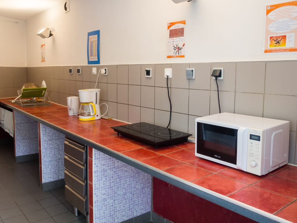 Shared fridge, microwave