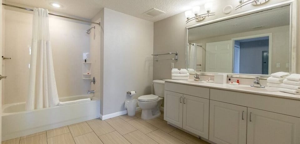 Unit may vary in layout, view, floor, and decor. 