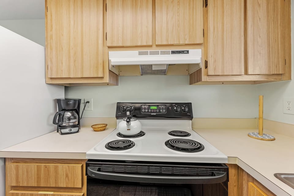 Fully equipped kitchen