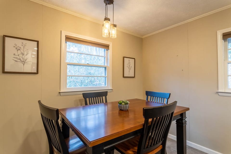 Dining Table and Kitchen Bar Seating for a Full House