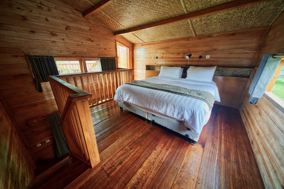 Family Bungalow | Premium bedding, memory foam beds, desk, laptop workspace