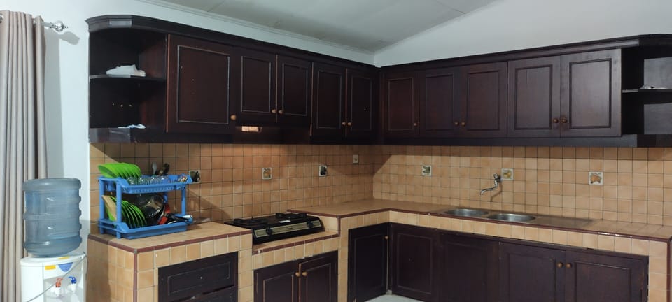 Shared kitchen facilities