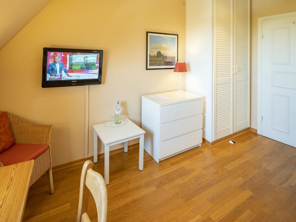 In-room safe, individually decorated, individually furnished, desk