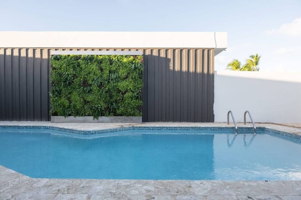 Private pool