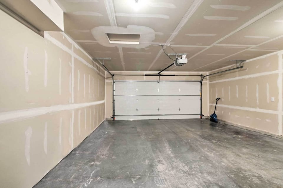 Parking | Garage (1 Vehicle) | Driveway (2 Vehicles)