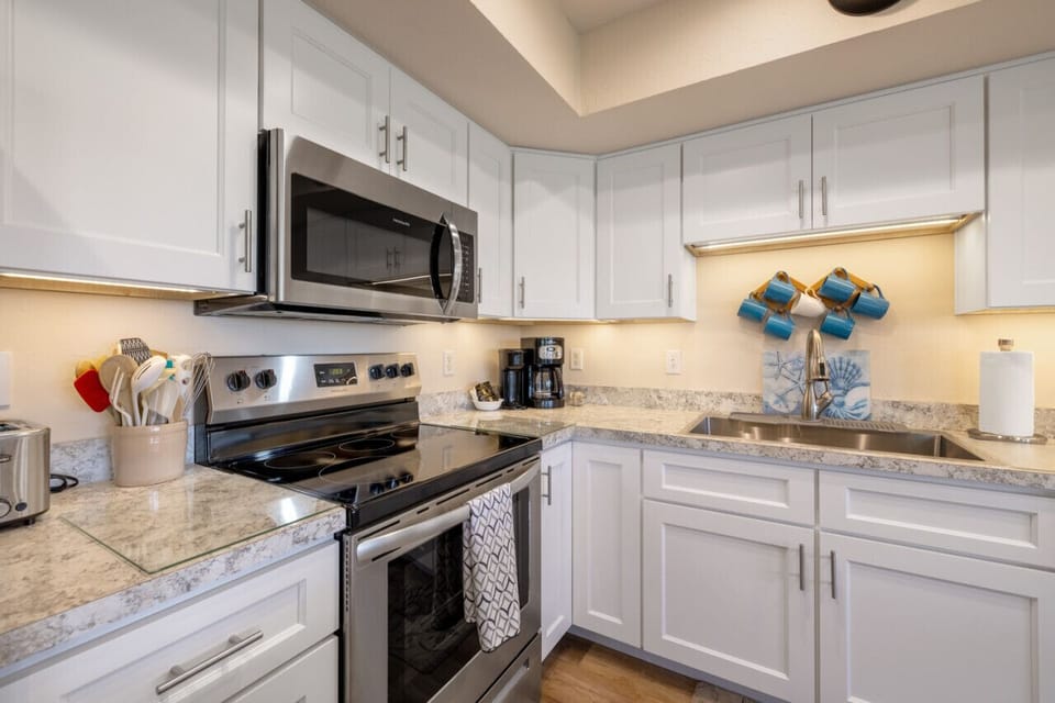 Stainless steel appliances and fresh finishes