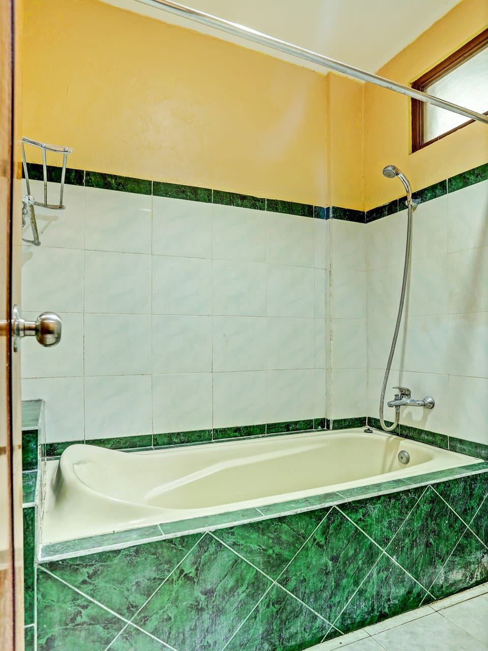 Shower, rainfall showerhead, towels, toilet paper