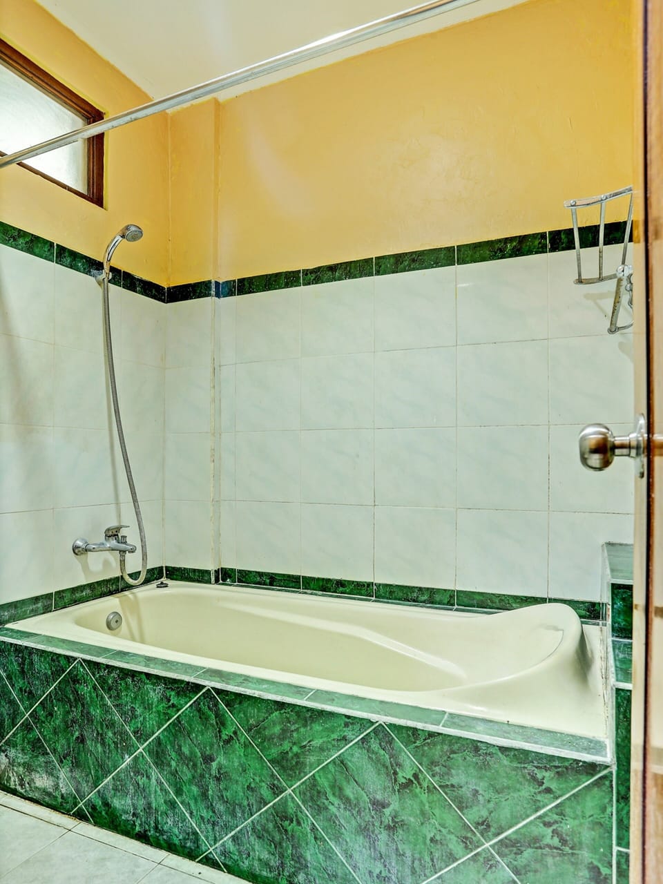 Shower, rainfall showerhead, towels, toilet paper
