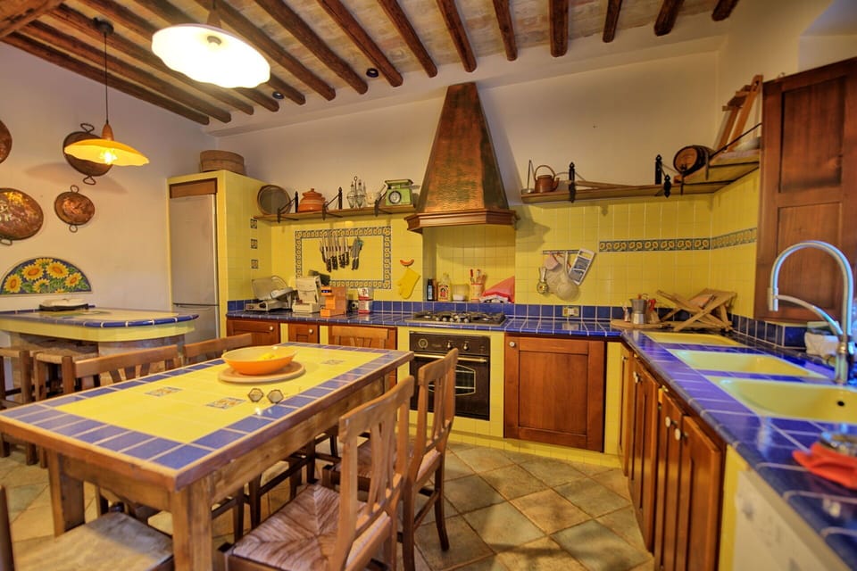 Dining Room, Kitchen