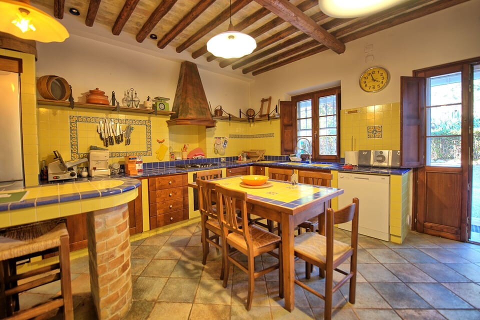 Dining Room, Kitchen
