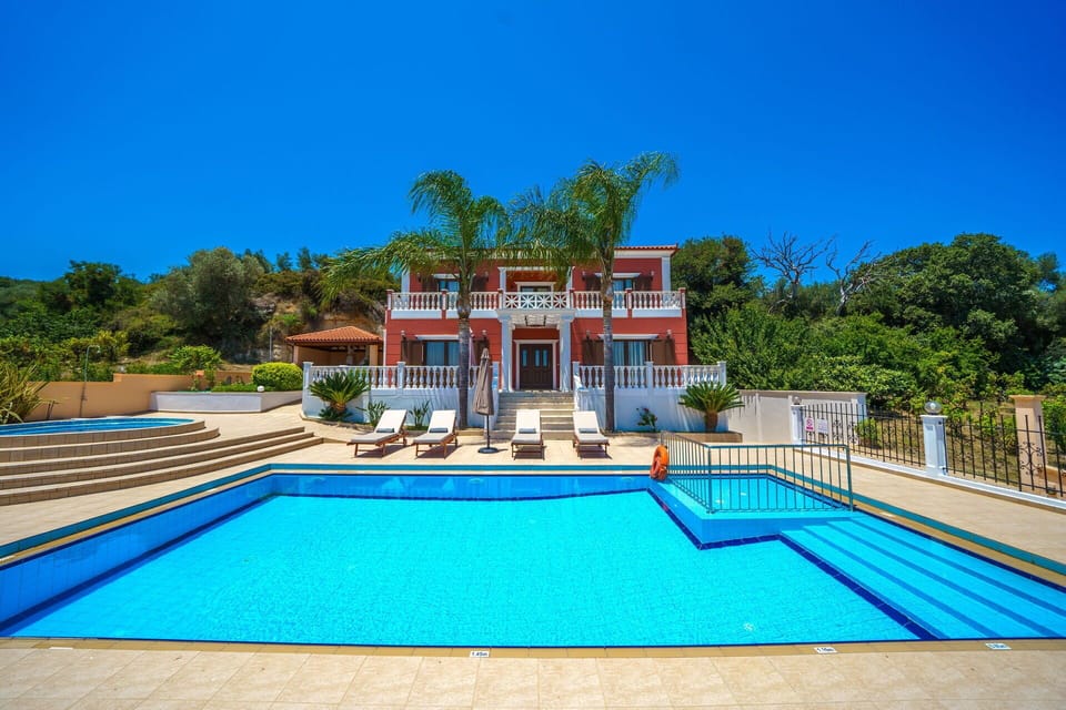 Building Exterior, Outdoor, Pool