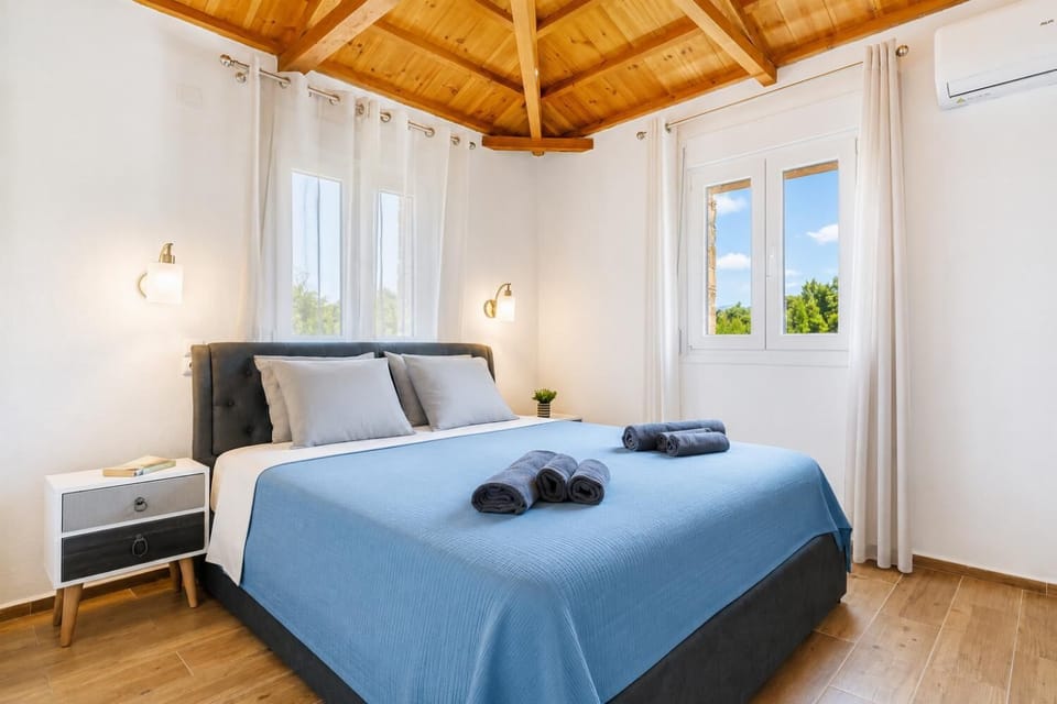 Double bedroom with A/c, and ensuite bathroom