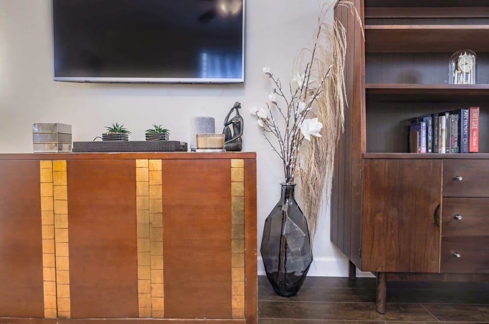 Modern Furnishings