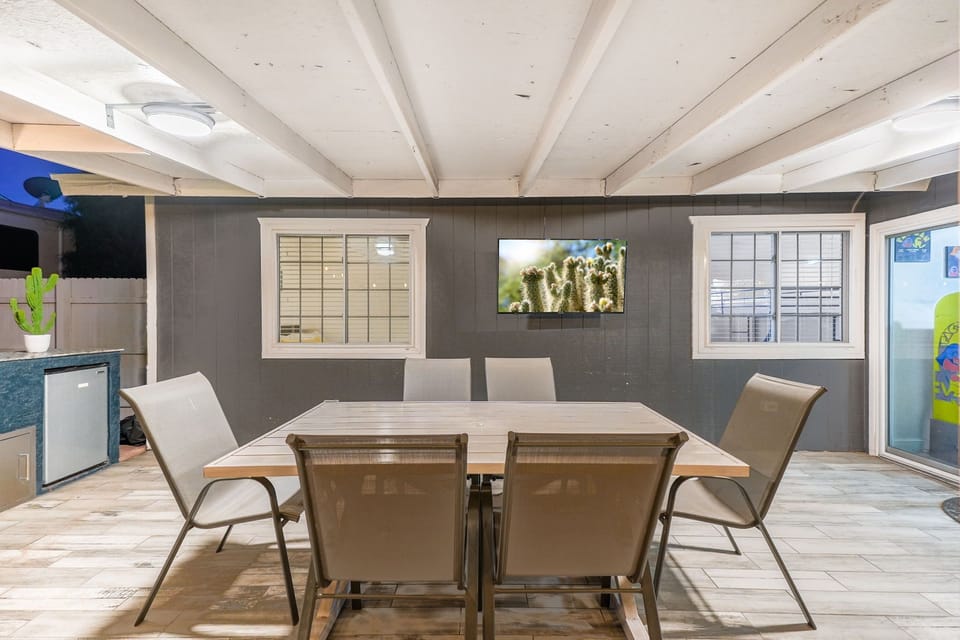 Indoor dining area with table seating for shared meals.