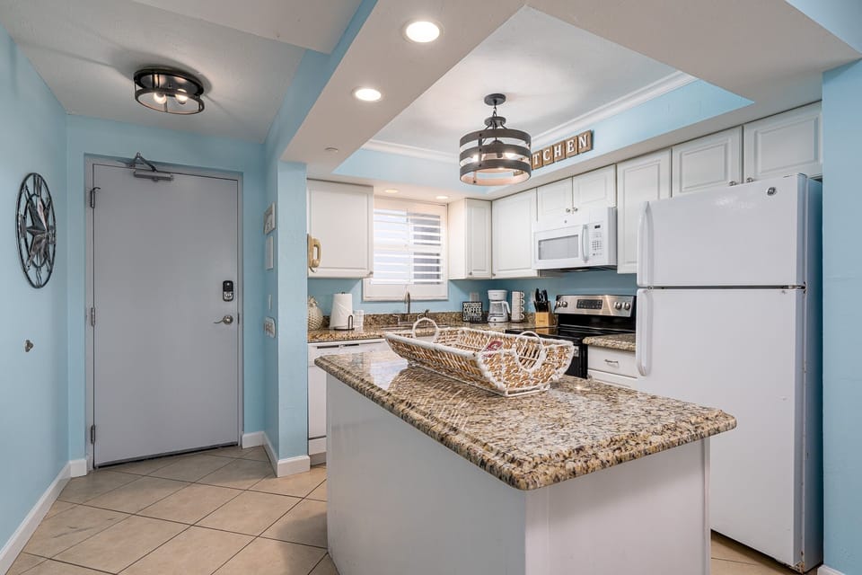 Condo, 2 Bedrooms | Private kitchen | Coffee/tea maker, fridge, oven