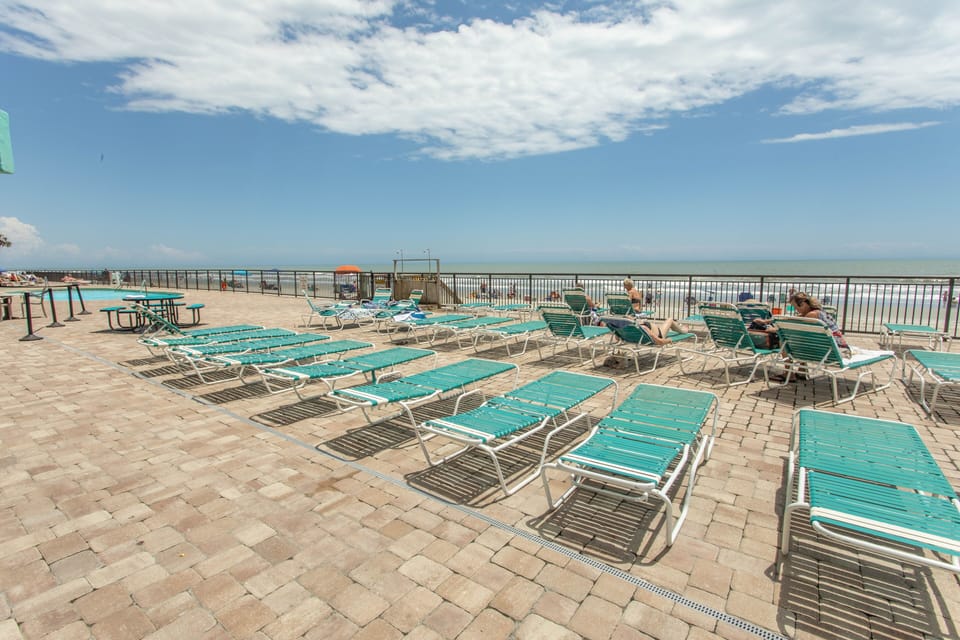 Condo, 2 Bedrooms | Terrace/patio