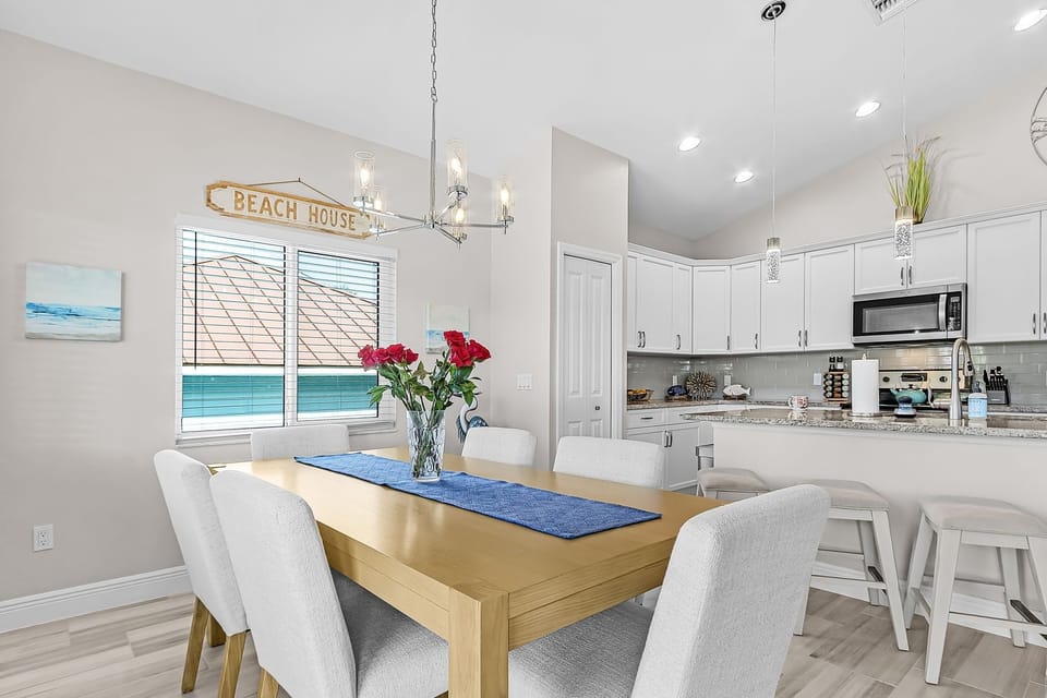 House, 3 Bedrooms | Dining
