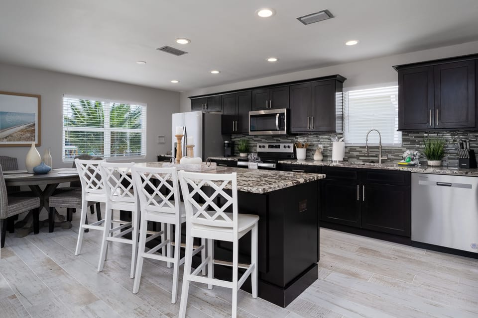 House, 3 Bedrooms | Private kitchen | Coffee/tea maker, fridge, oven