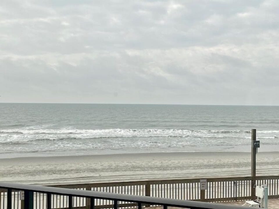 Condo, 2 Bedrooms | Beach/ocean view