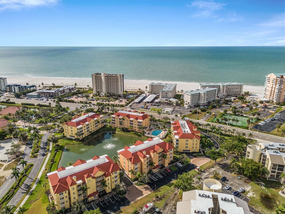 Condo, 3 Bedrooms | Aerial view
